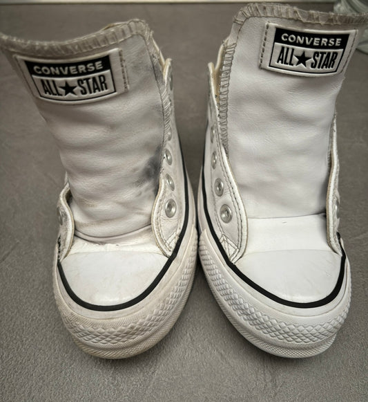 Revive tus zapatillas con Borrador Mágico