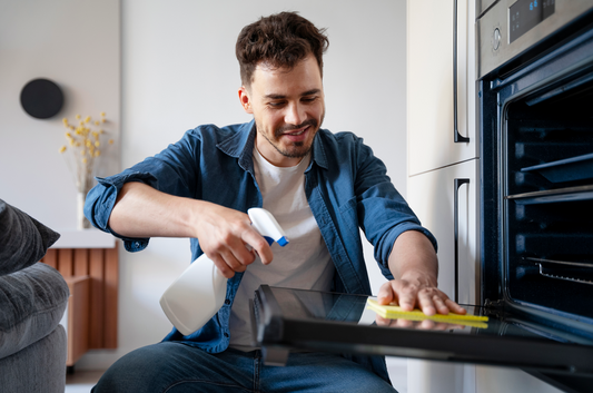 Cómo limpiar y mantener tus electrodomésticos en perfecto estado