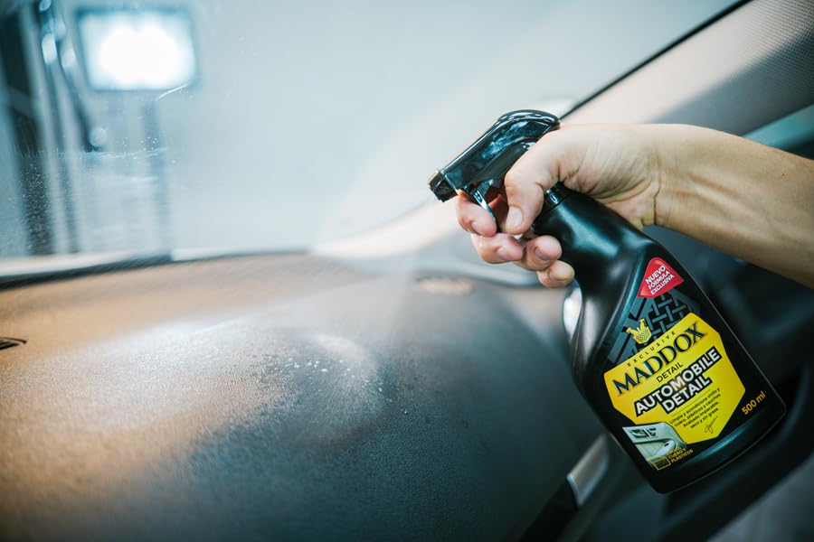 Maddox Detail -Automobile Detail 500ml | Limpiador de Salpicaderos Coche Efecto Satinado |Hidratante y Protector Interior|Limpia Salpicadero Coche Anti-Polvo|Limpiasalpicaderos de Coche y Restaurador.