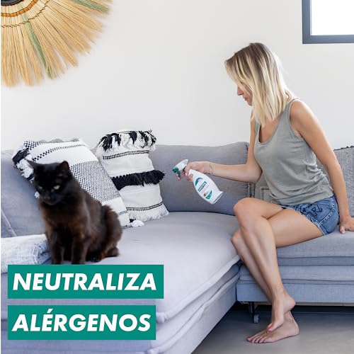 Sanytol – Spray Elimina Olores Desinfectante para Textiles, Elimina Malos Olores Persistentes y Neutraliza Alérgenos, Sin Lejía - Pack de 3 x 500 ml = 1,5L