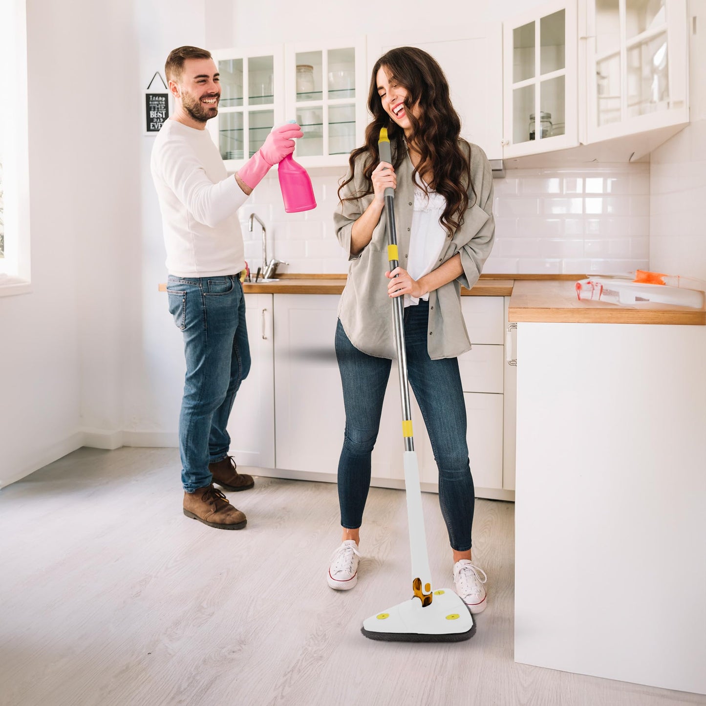 NOVARKA® SÚPER Pack Fregona Triangular Autoescurrible para Suelos, Azulejos y Techos Limpieza Premium | Mopa Triangular Giratoria 360° | Fregona Autoescurrible Multifuncional para Cocina y Baño