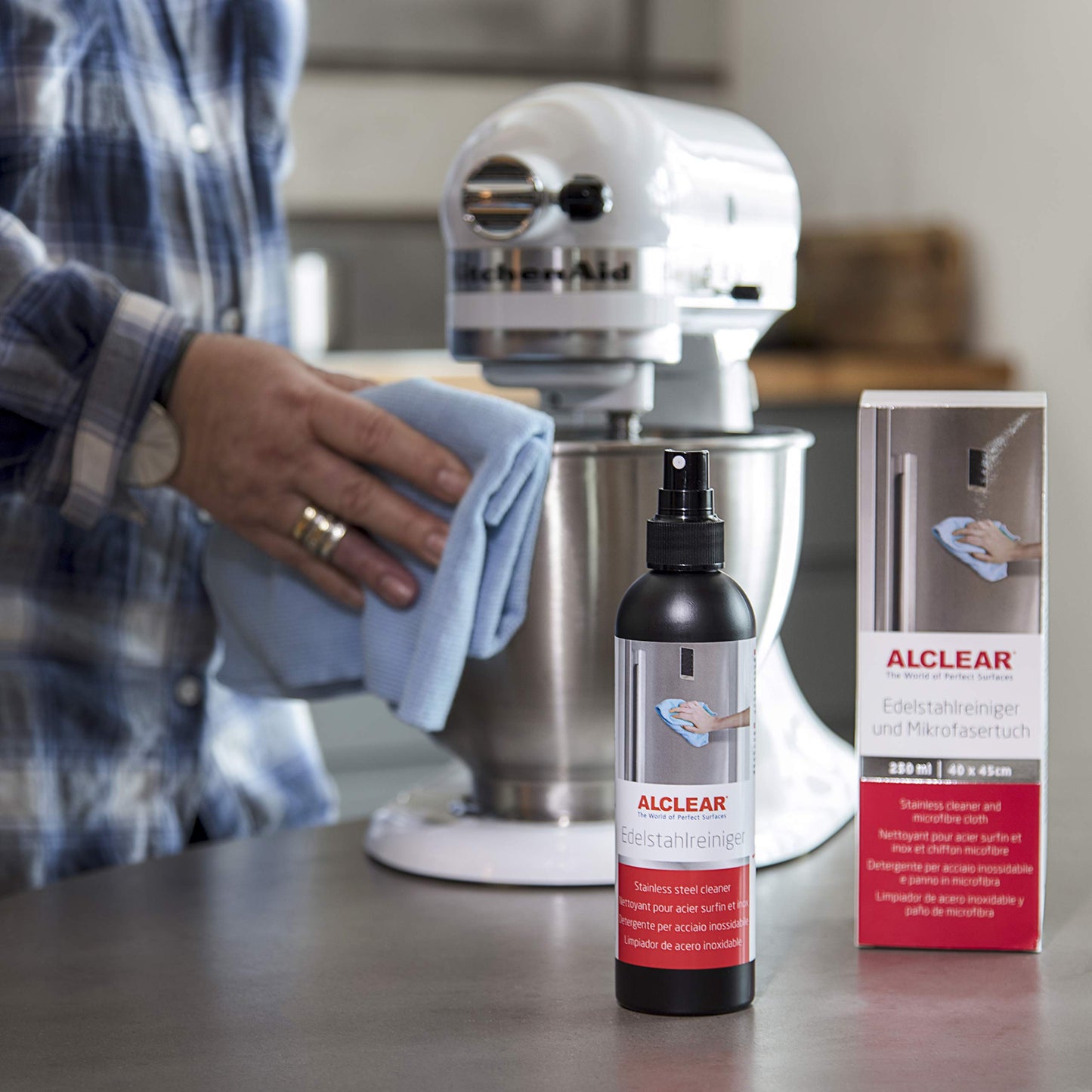 ALCLEAR 721ER - Limpiador profesional de acero inoxidable de 250 ml y paño de microfibra, limpia sin rayas, contra la suciedad, las huellas dactilares y la grasa