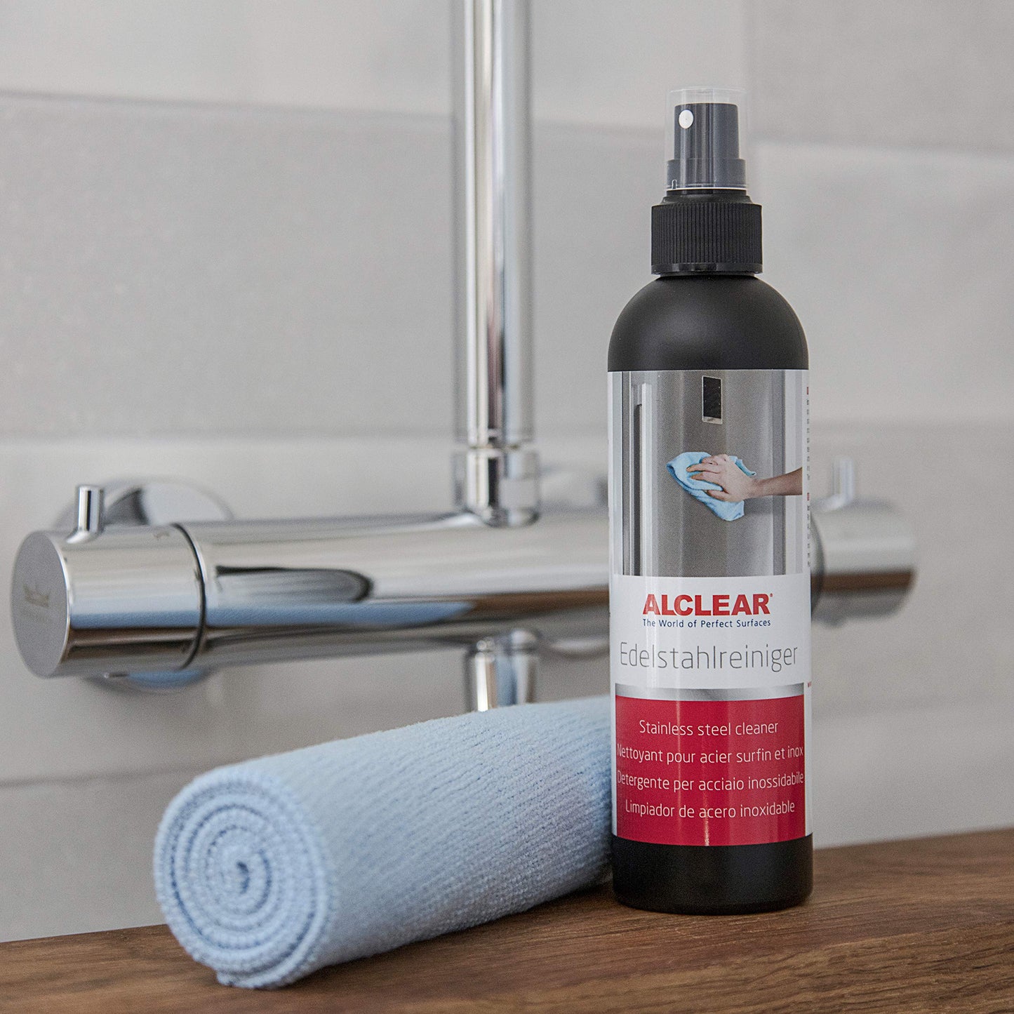 ALCLEAR 721ER - Limpiador profesional de acero inoxidable de 250 ml y paño de microfibra, limpia sin rayas, contra la suciedad, las huellas dactilares y la grasa