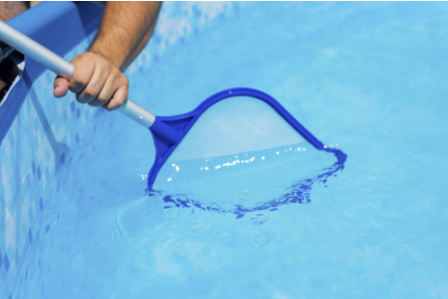 Cómo mantener el agua de la piscina cristalina durante todo el verano