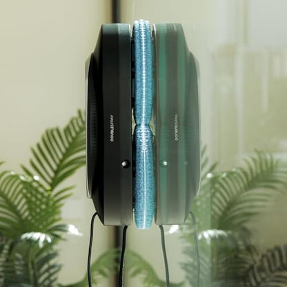 Cecotec Robot Limpiacristales Conga Windroid 1090 Double Spray Connected, 3 en 1; Pulveriza, Limpia y Seca, Doble Spray, App y Mando, 8 Modos, Radio de acción 7,5m, Cuerda de Seguridad, Kit Limpieza